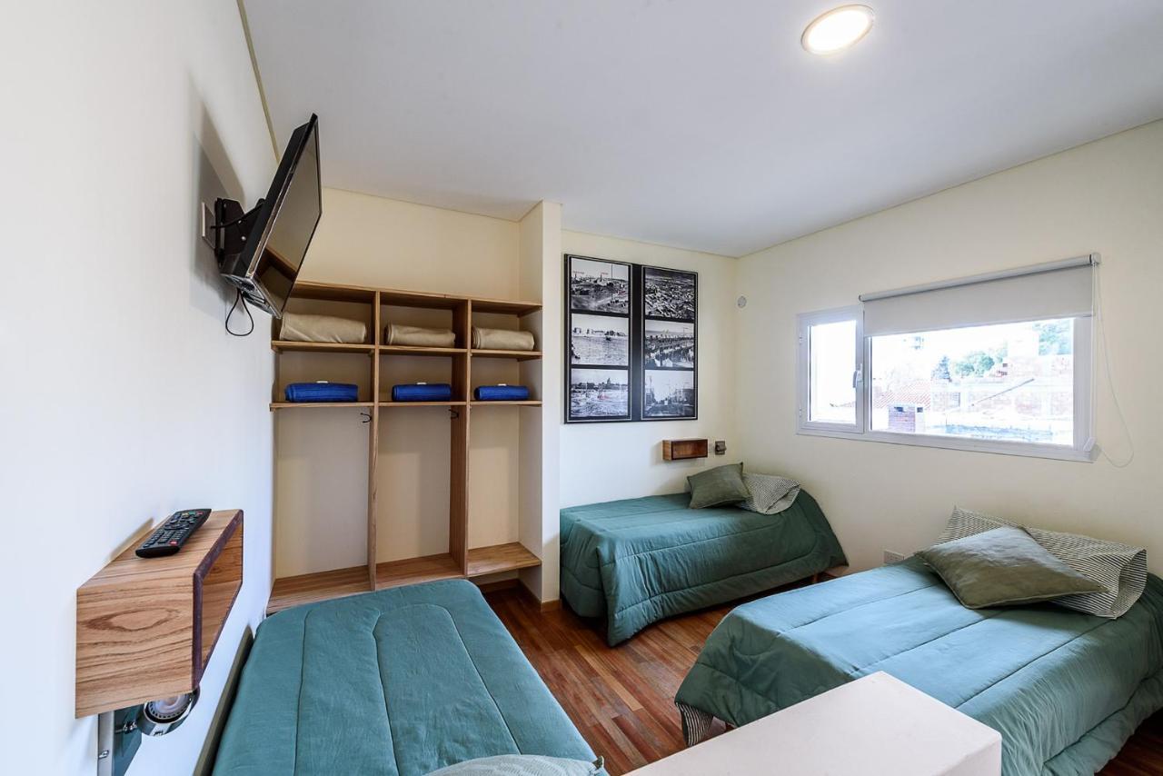 La Tosca Hostel Πουέρτο Μαντρίν Εξωτερικό φωτογραφία