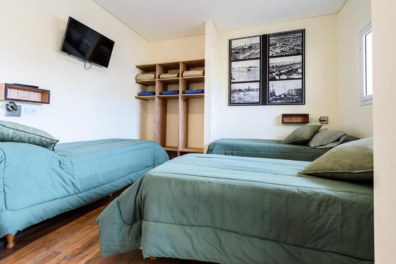 La Tosca Hostel Πουέρτο Μαντρίν Εξωτερικό φωτογραφία