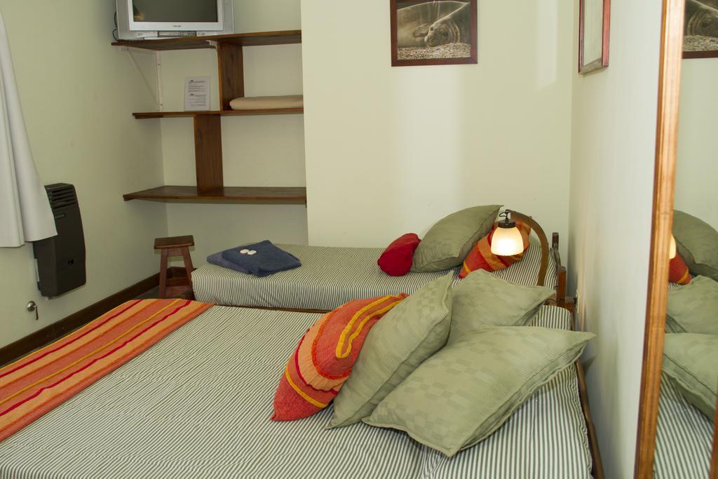 La Tosca Hostel Πουέρτο Μαντρίν Εξωτερικό φωτογραφία